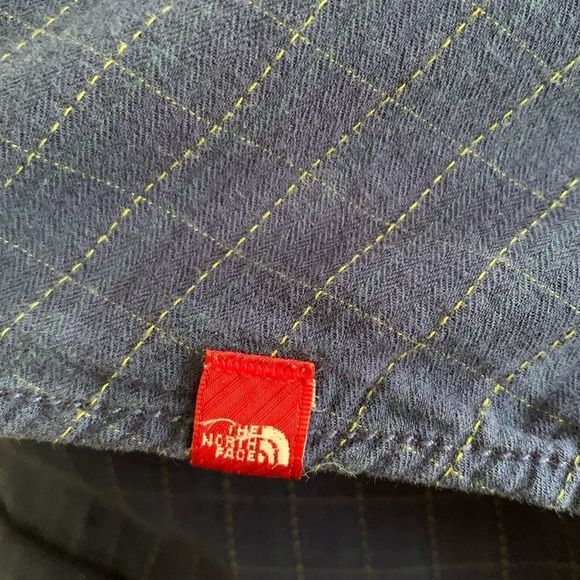 The north Face Dark Blue Long Sleeve Button Up - Picture 6 of 9